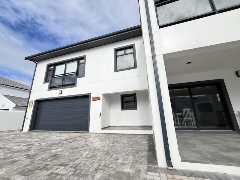 3 Bedroom Property for Sale in Dwarskersbos Western Cape